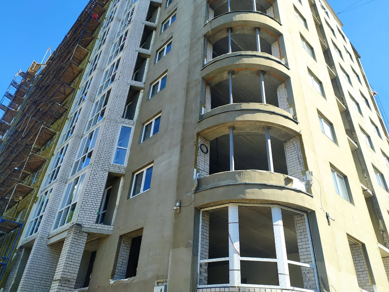 Ozernaya 04