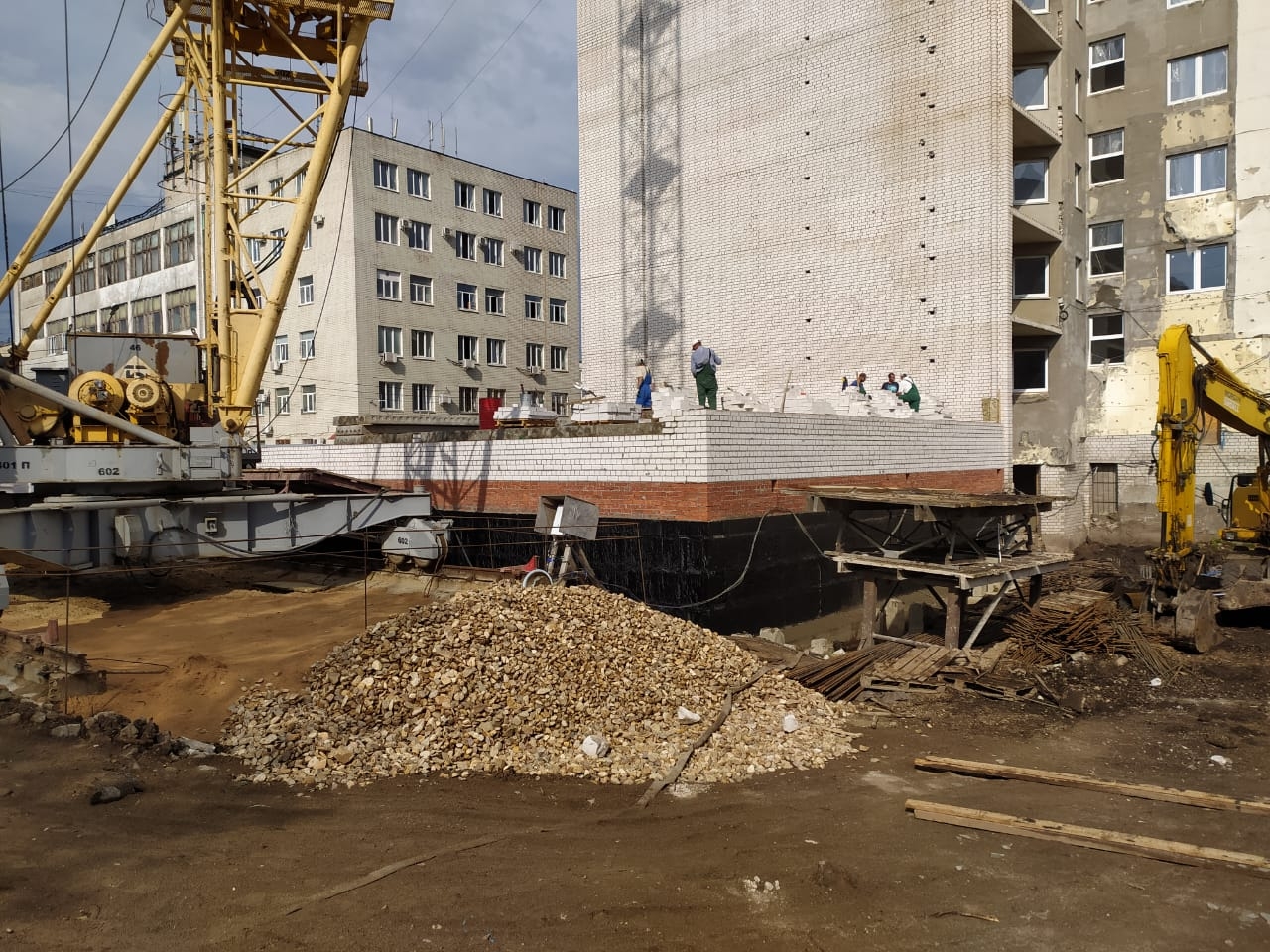 Ozernaya 08